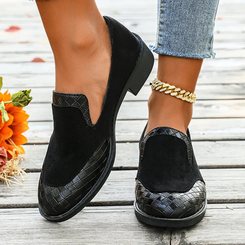 Flats & Loafers