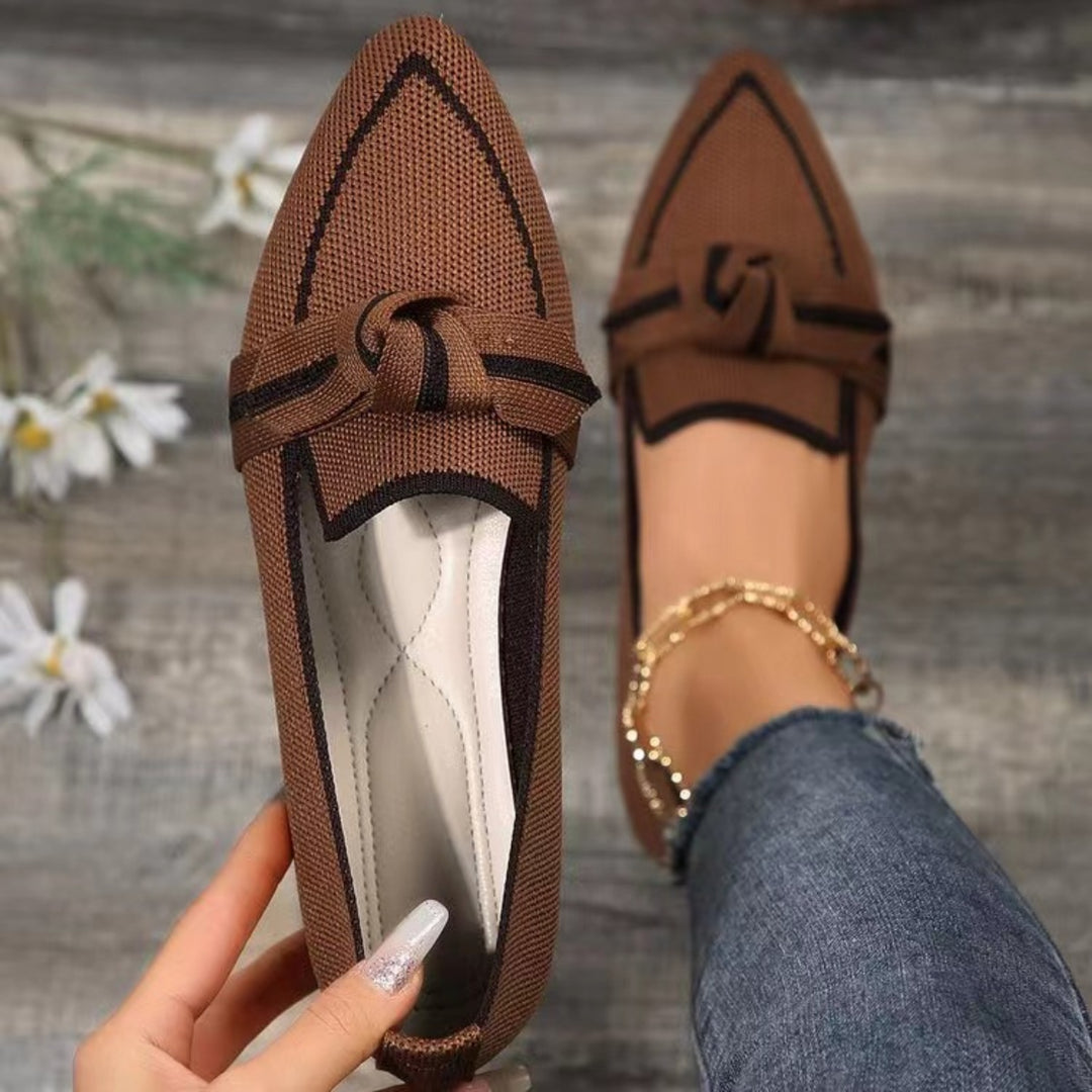 Bow Contrast Trim Point Toe Loafer