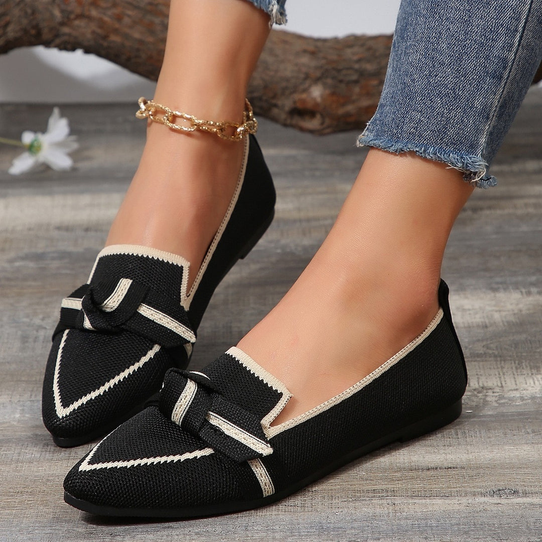 Bow Contrast Trim Point Toe Loafer