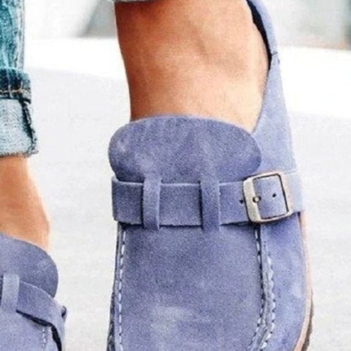 Round Toe Low Heel Buckle Loafer