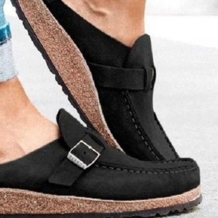 Round Toe Low Heel Buckle Loafer