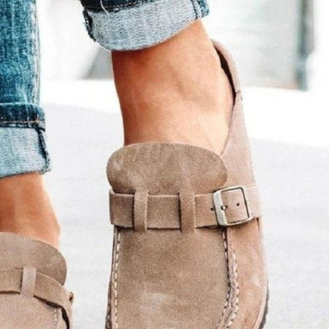 Round Toe Low Heel Buckle Loafer