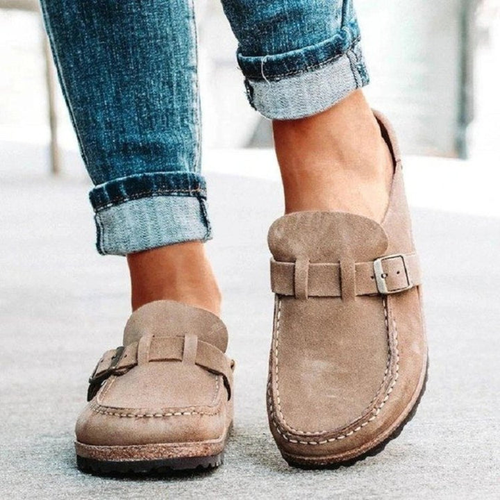 Round Toe Low Heel Buckle Loafer